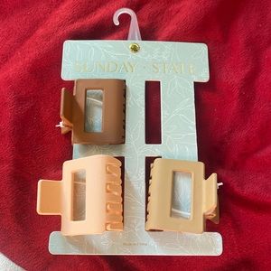 Sunday state hair clips